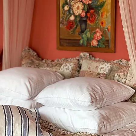 Onni Hotel